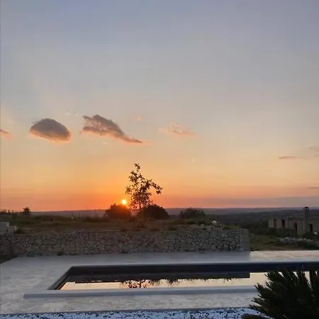 Villa Iblea - Private Pool & Sunset Hill Views Casa della Contessa
