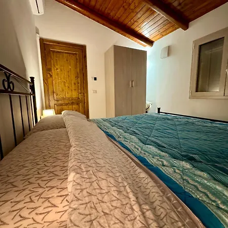 Iblea - Private Pool & Sunset Hill Views Villa