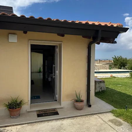 Iblea - Private Pool & Sunset Hill Views * Casa della Contessa