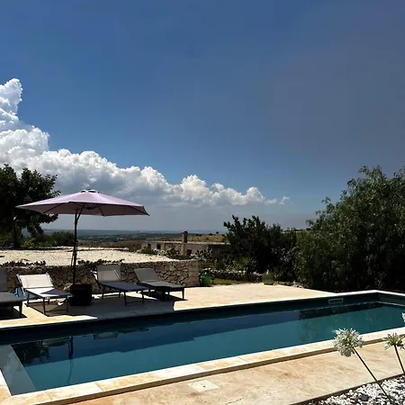 Villa Iblea - Private Pool & Sunset Hill Views *